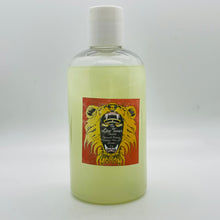 Load image into Gallery viewer, Lion Tamer Natural Shampoo Peppermint Rosemary Clove Cinnamon Lavender - Gypsy Rose Cosmetics